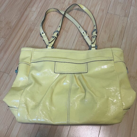 Coach Tote/shoulder Bag - Picture 1 of 9